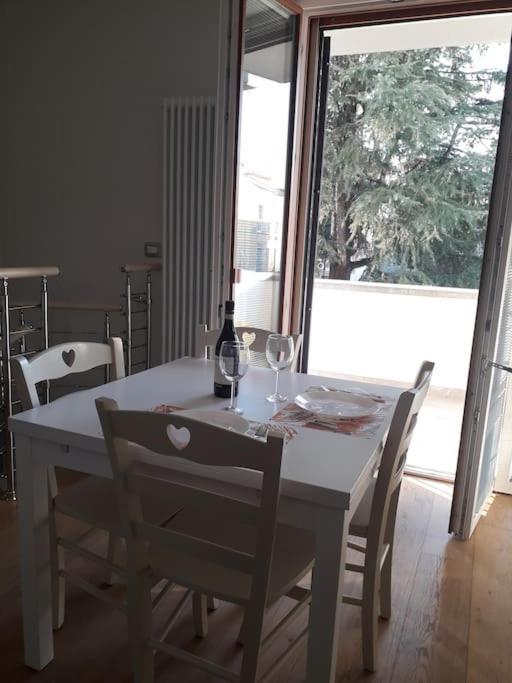 Appartamento Il Giardinetto Reggio Emilia Kültér fotó